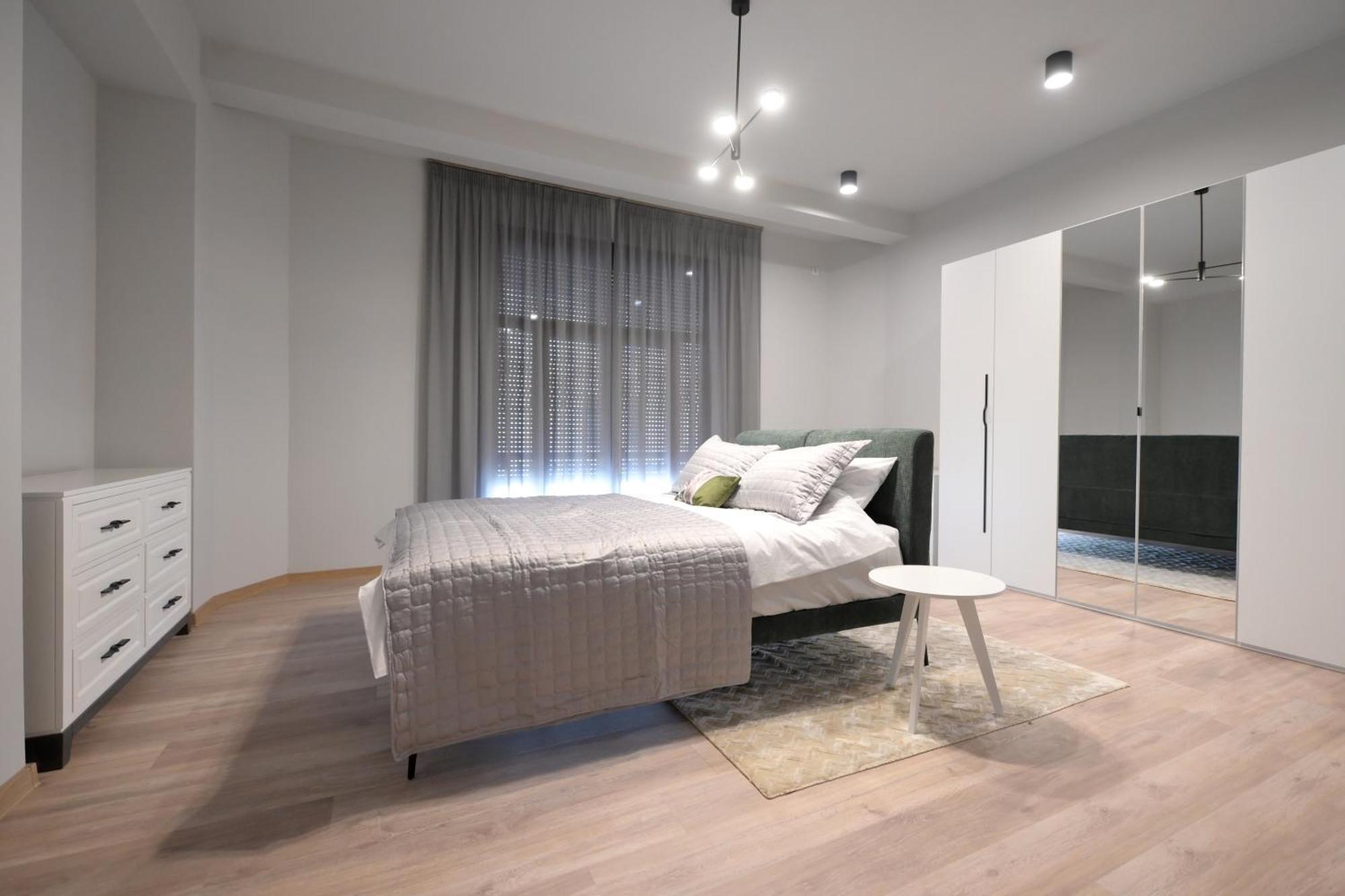 Apartamento Umbrella Street Center Luxury 2 Bedroom